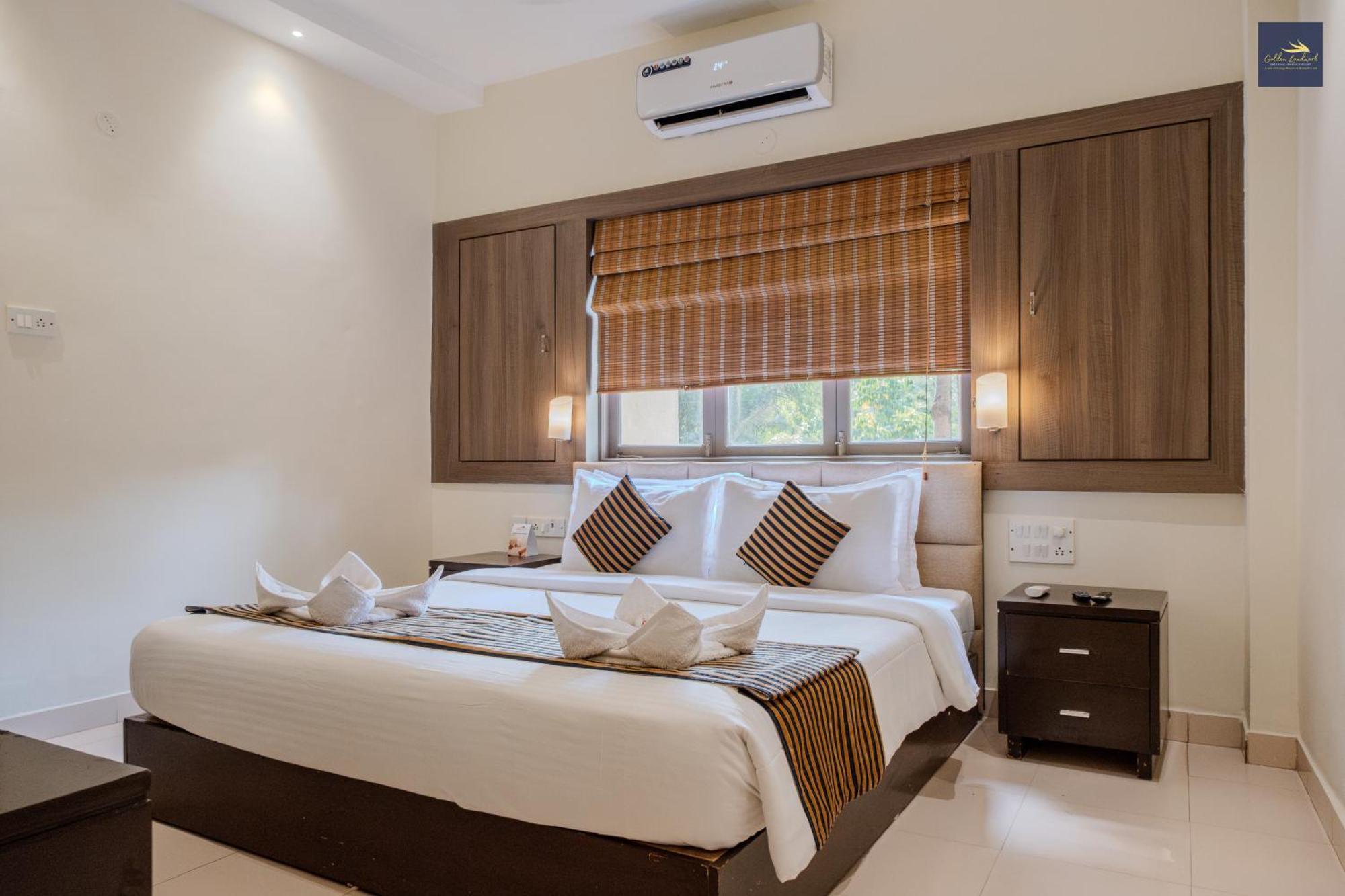 Golden Landmark Green Valley Beach Resort Dona Paula Buitenkant foto