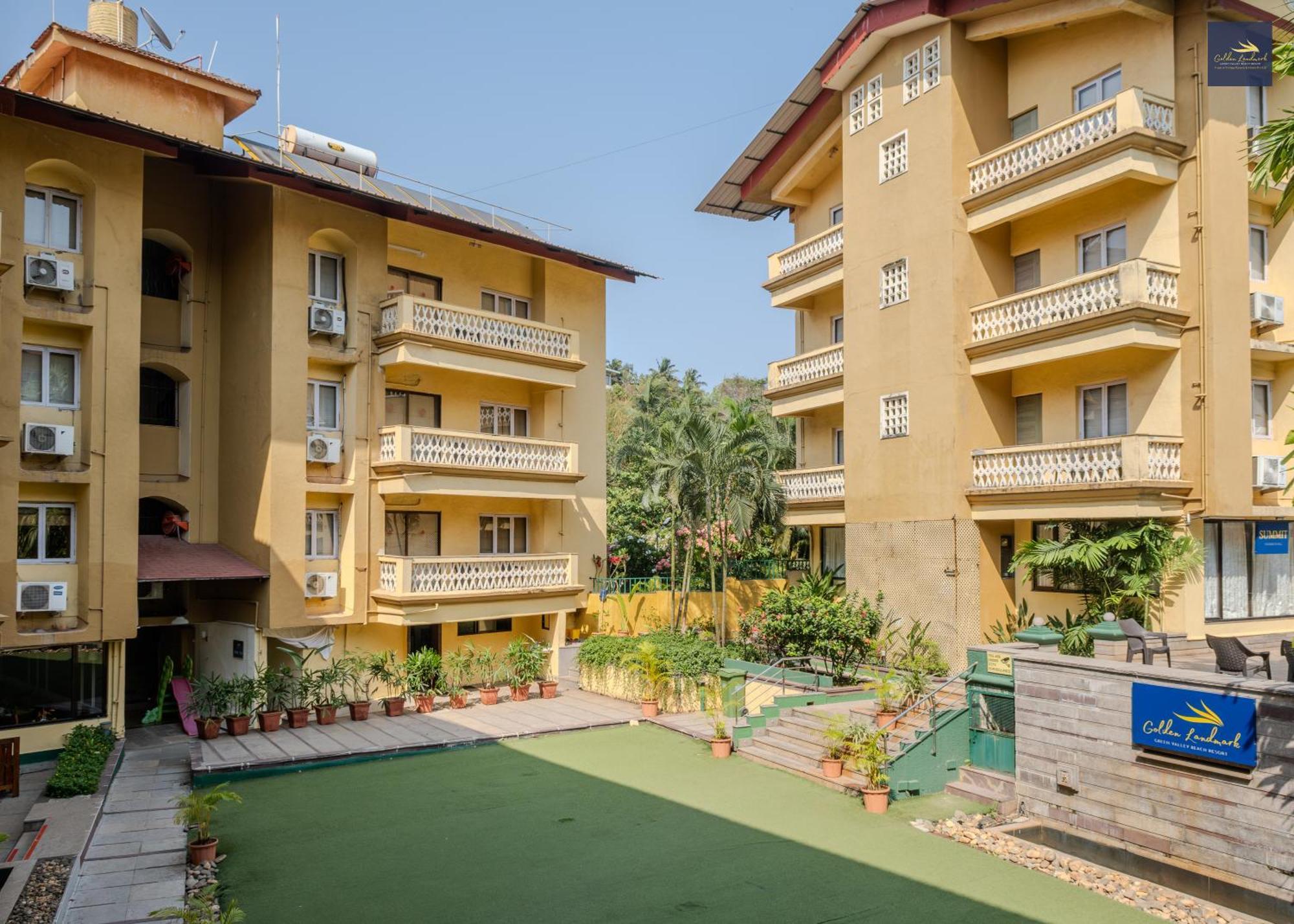 Golden Landmark Green Valley Beach Resort Dona Paula Buitenkant foto