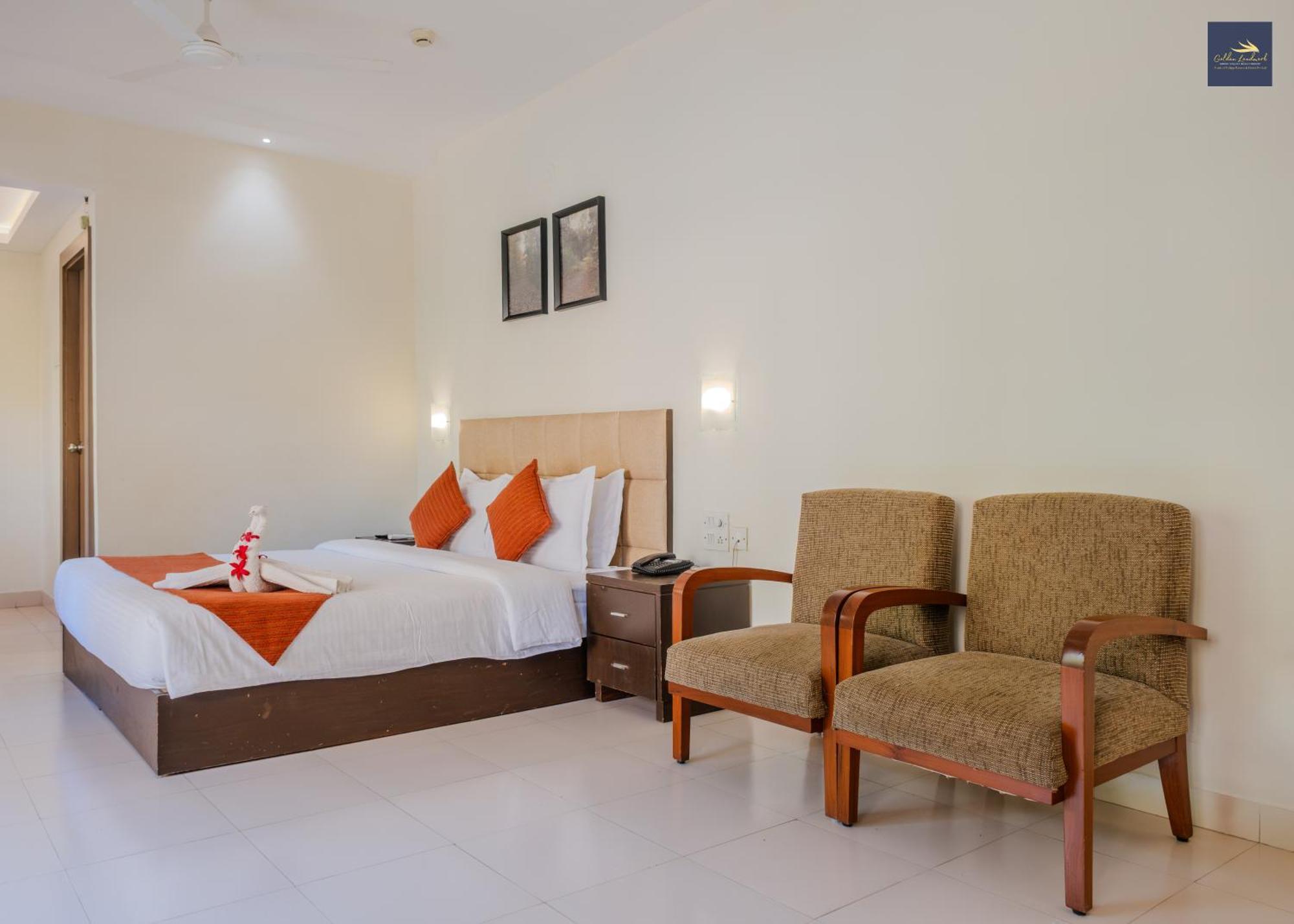 Golden Landmark Green Valley Beach Resort Dona Paula Buitenkant foto